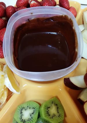 A picture of Fudge Dipping Sauce.