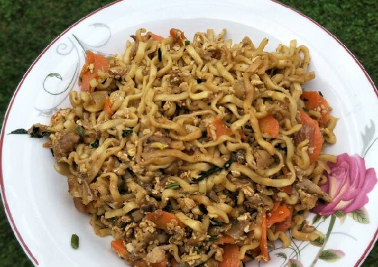 Resep Mie goreng sehat saos tiram #berburucelemekemas #resolusi2019 Anti Gagal