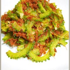 A picture of Sautéed Bitter Melon and Corned Beef.