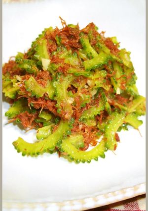 A picture of Sautéed Bitter Melon and Corned Beef.
