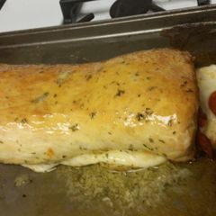 A picture of Pepperoni & Cheese Bread.