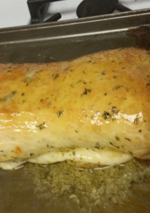 A picture of Pepperoni & Cheese Bread.