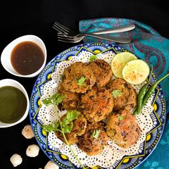 A picture of Makhana Millet Tikki.