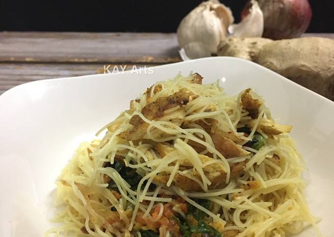 Cara Gampang Menyiapkan Sri Langkan Chicken Shredded Rice Noodle 🇱🇰, Menggugah Selera
