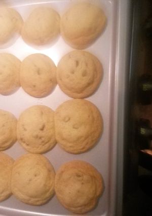 A picture of Worlds best Chocolate Chip cookies.