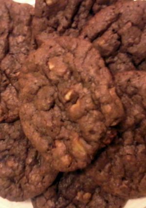 A picture of Nutella Walnut Cookies.