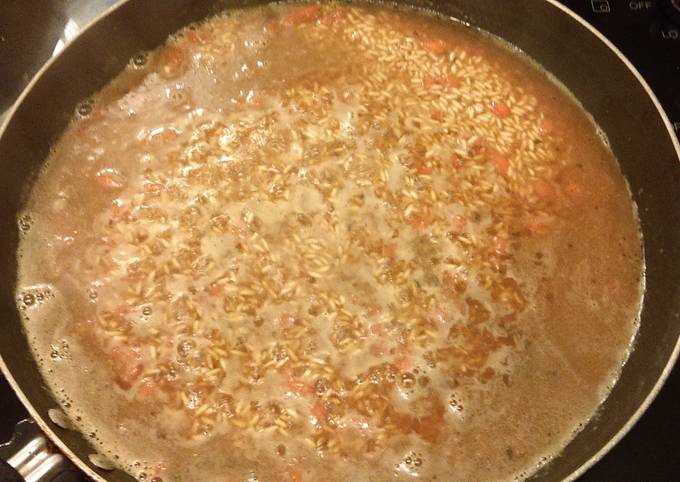 How to Make Quick Mandie's Bangin Beef and Rice.