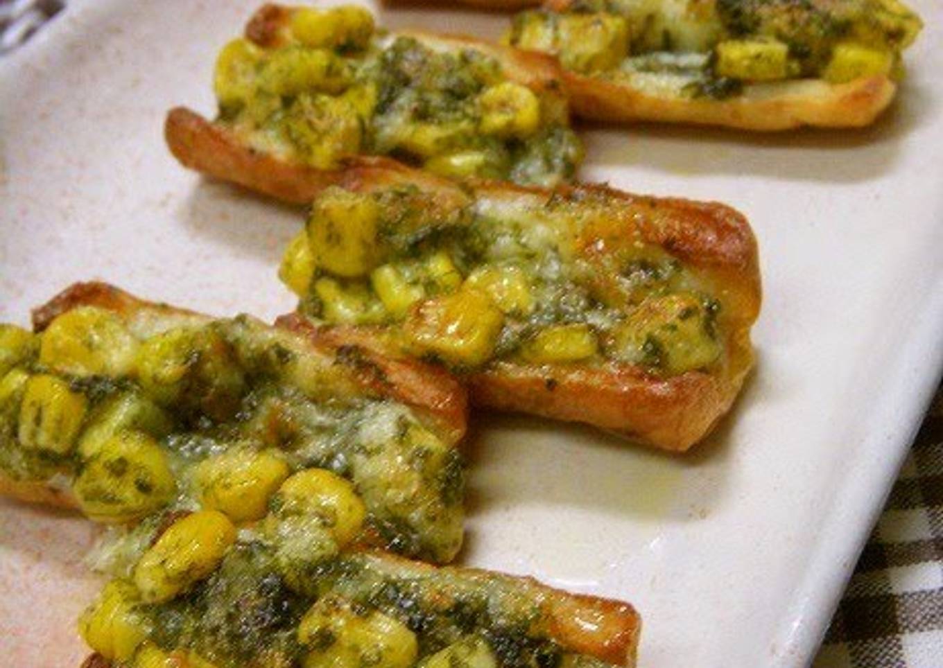 Baked Chikuwa with Mayonnaise and Corn