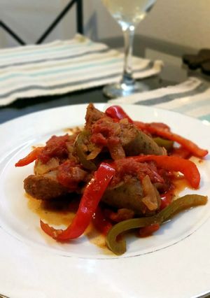 A picture of Chicago Style Sausage & Peppers.