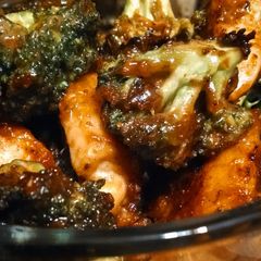 A picture of Peanut butter chicken.