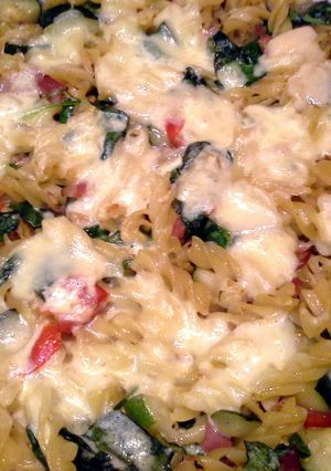 A picture of Spinach-Mozarella Pasta Bake.