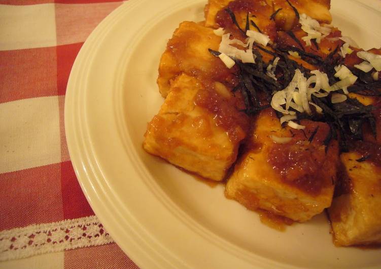 Sweet and Spicy Tofu with Grated Onion