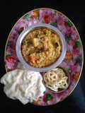 * பிஸிபேளாபாத் *(அரிசி அப்பளம், வடாம்)(bisibelebath recipe in tamil)