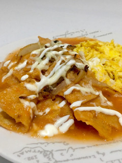 Una foto de Chilaquiles en Salsa Roja