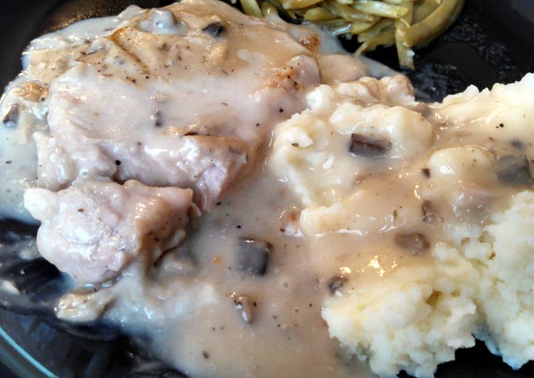 Steps to Make Any-night-of-the-week Tender cream of mushroom pork chops