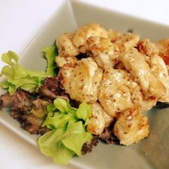 Pan-fried Chicken Breast with Mayonnaise and Mustard A picture of Pan-fried Chicken Breast with Mayonnaise and Mustard.