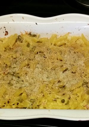 A picture of Mom's Mac and Cheese.
