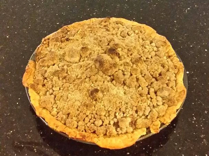 Recipe Apple Crumble Pie which Delicious