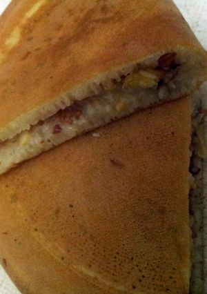 A picture of Apam balik (malay crepe).