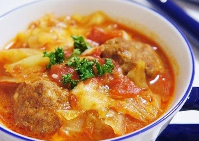 Step-by-Step Guide to Make Award-winning Meltingly Soft Cabbage and Meatballs Stewed in Tomatoes