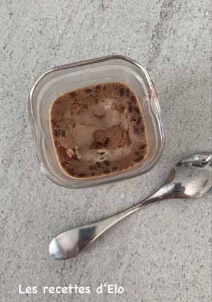 Une photo de Crème dessert au chocolat Crunch à la multidelice