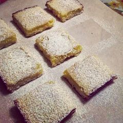 A picture of Lemon Squares!.