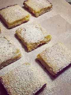A picture of Lemon Squares!.
