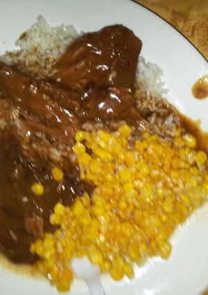 A picture of Smothered round tip sirloin beef steak.