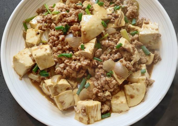Ground Pork with Tofu Recipe by Meme - Cookpad