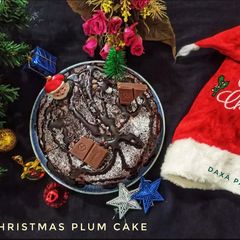A picture of Eggless Christmas Plum Cake.