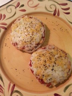 A picture of MMPs (mini muffin pizzas).