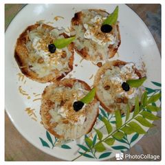 A picture of Instant bread  papdi chat.