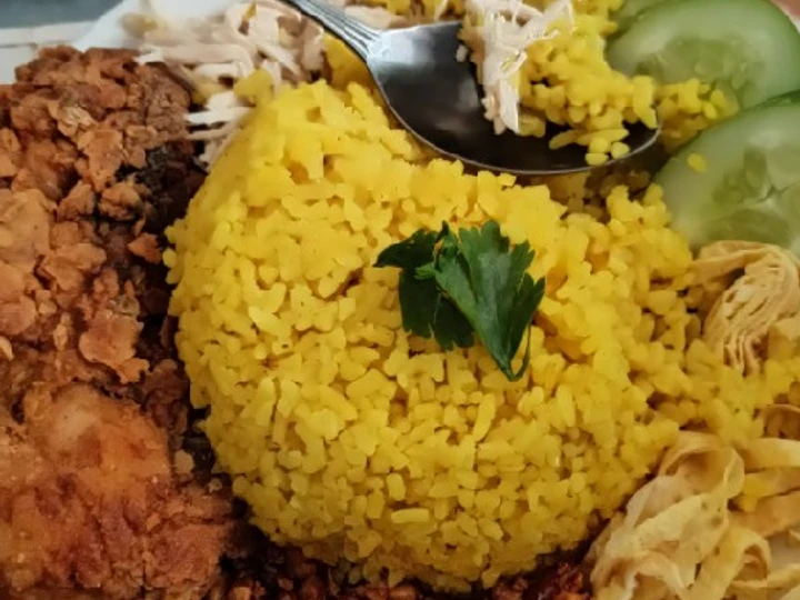 Cara Simple Membikin Resep  Nasi Kuning sederhana yang Lezat Sekali, Bikin Ketagihan