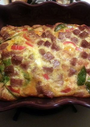 A picture of supermom breakfast casserole.