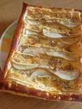 Sfogliata con brie e pere