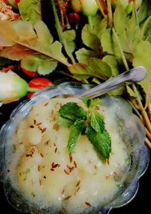 A picture of Raw mango ice cream.