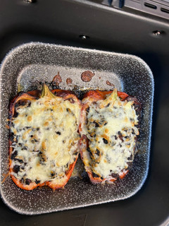 Una foto de Pimientos rellenos de carne en Airfryer Cosori v.2