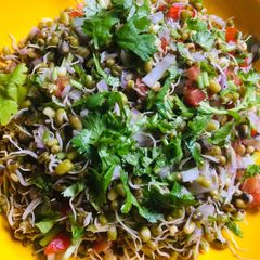 A picture of Green gram sprouts salad.
