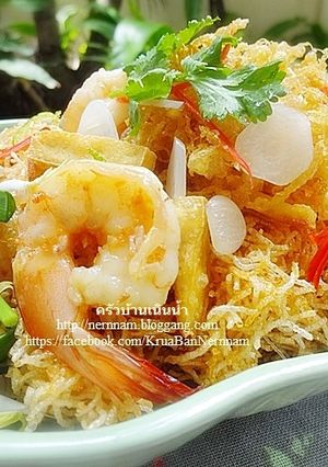 รูปของ หมี่กรอบทรงเครื่อง