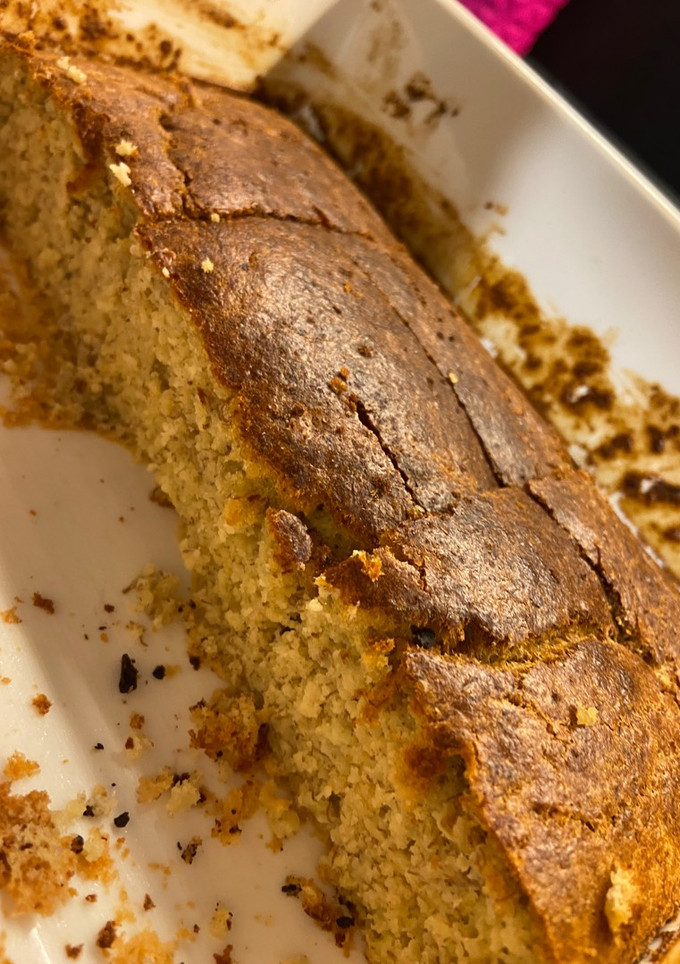 Una foto de Torta de banana y avena 🍌