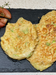 Una foto de Tortitas de calabacín