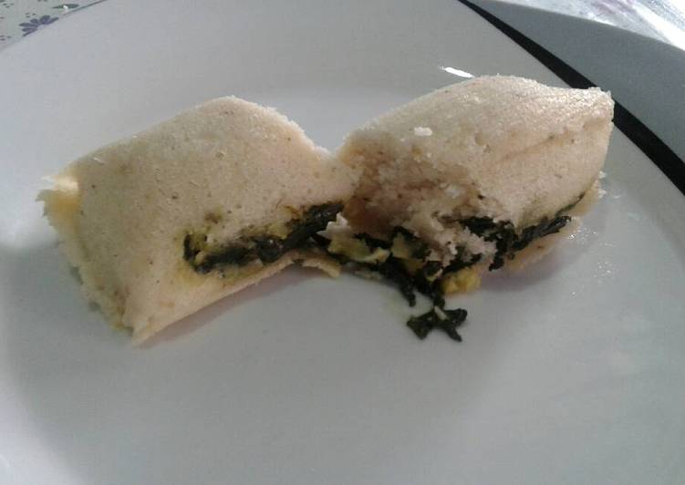 Tamales de espinacas con queso