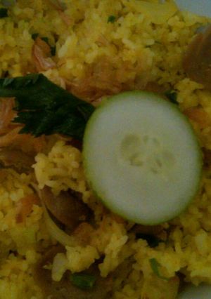 Foto resep Nasi Goreng Kuning Bakso
