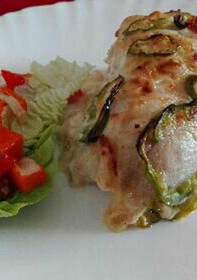 Una foto de Merluza rellena de tortilla de gambas