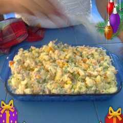 A picture of Ensalada de gallina o Pollo para navidad!.