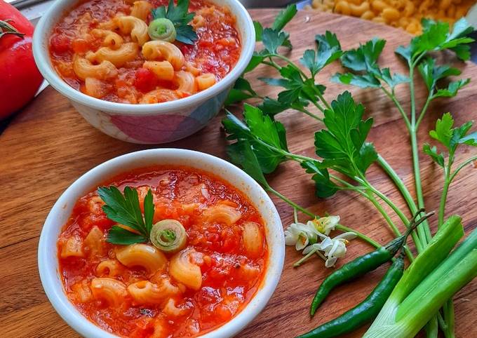 Bagaimana Membuat Macaroni Tomato Soup, Enak