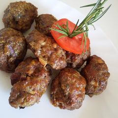 A picture of Baked Saucy Mini Kebabs.