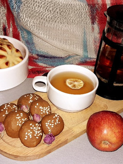 عکسی از دستور دمنوش بادرنجبویه و برگ به لیمو