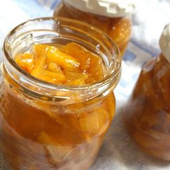 A picture of Persimmon Jam.