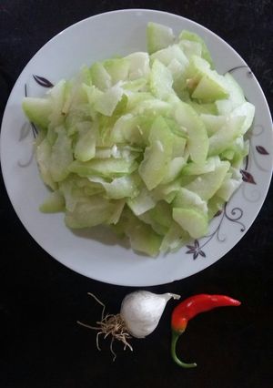Hình của món Bí non xào tỏi.